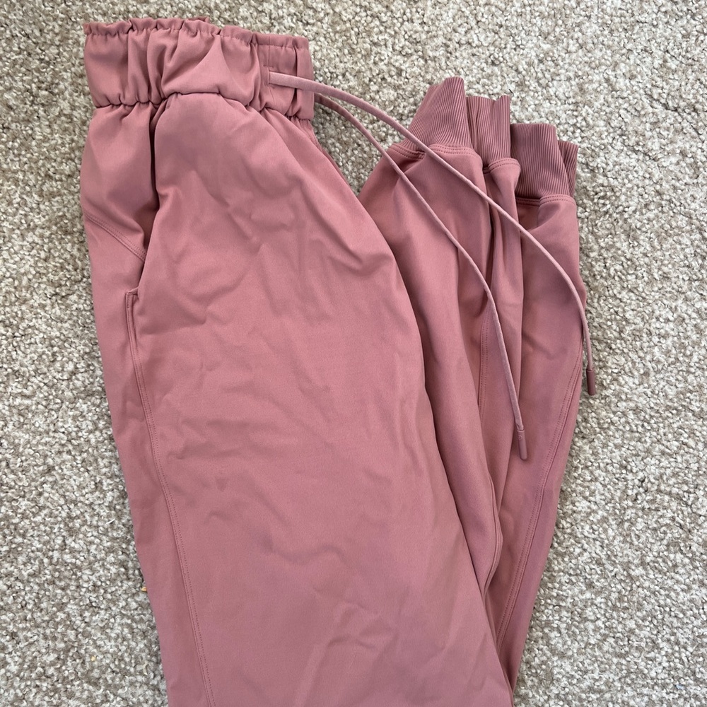 Lululemon Stretch High Rise Joggers